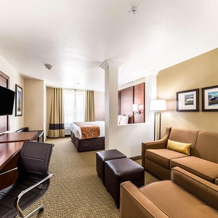 Comfort Suites Grand Prairie - Arlington North Bagian luar foto