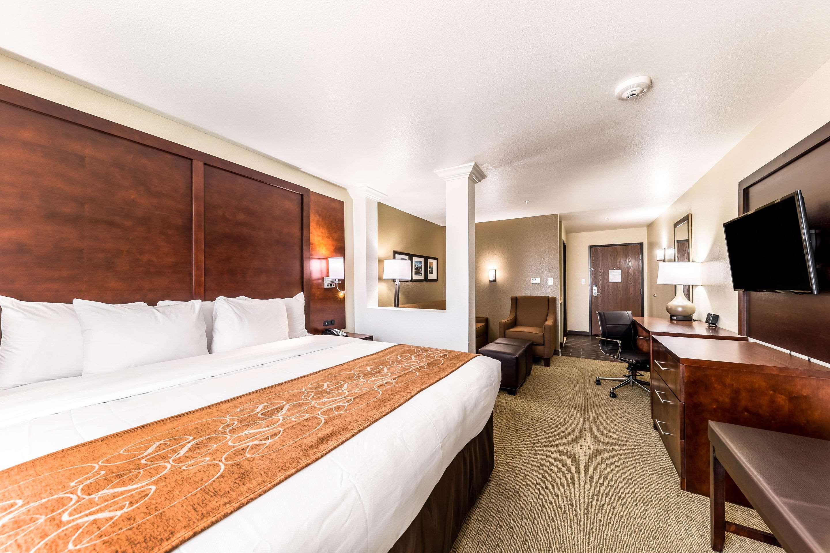 Comfort Suites Grand Prairie - Arlington North Bagian luar foto