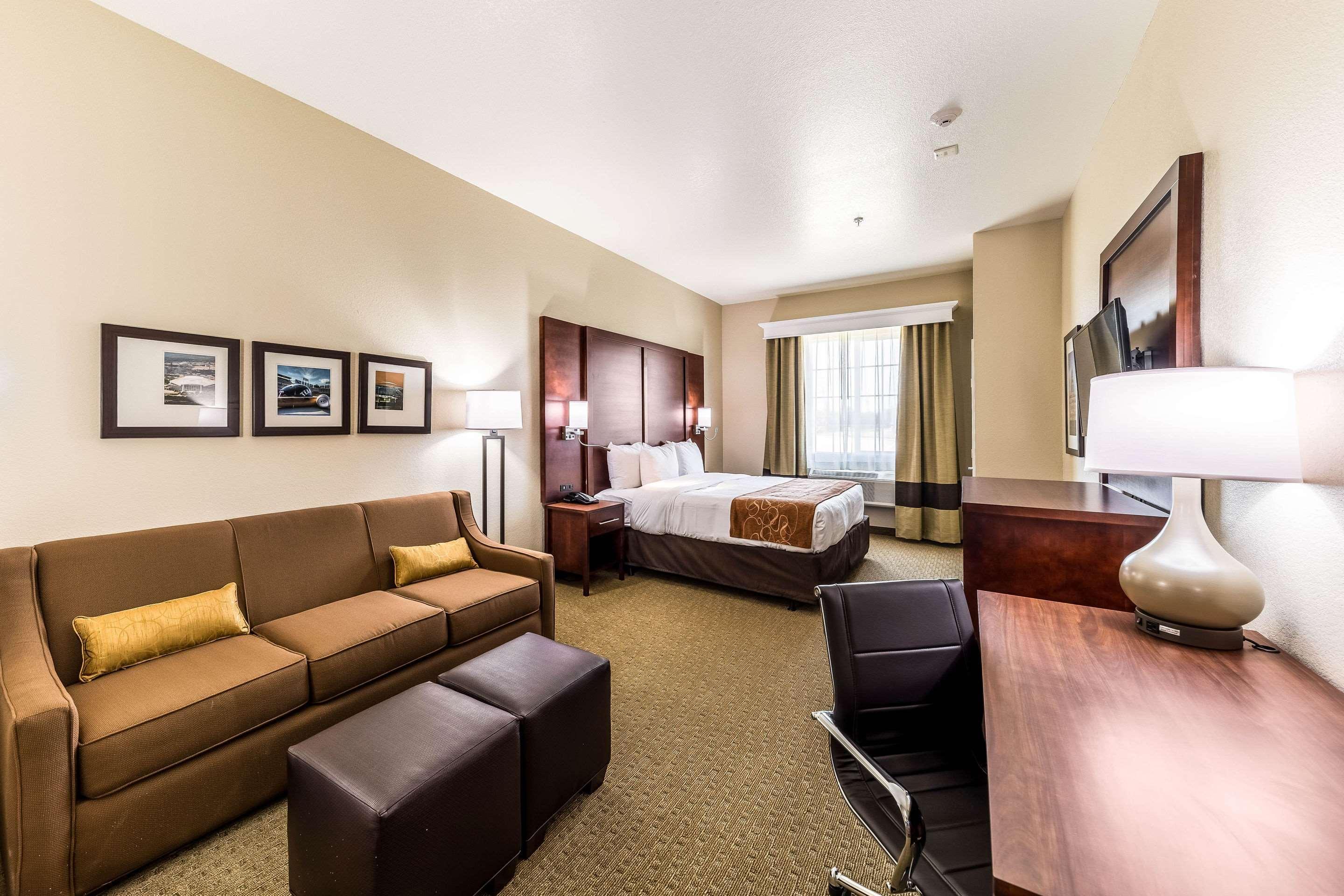 Comfort Suites Grand Prairie - Arlington North Bagian luar foto