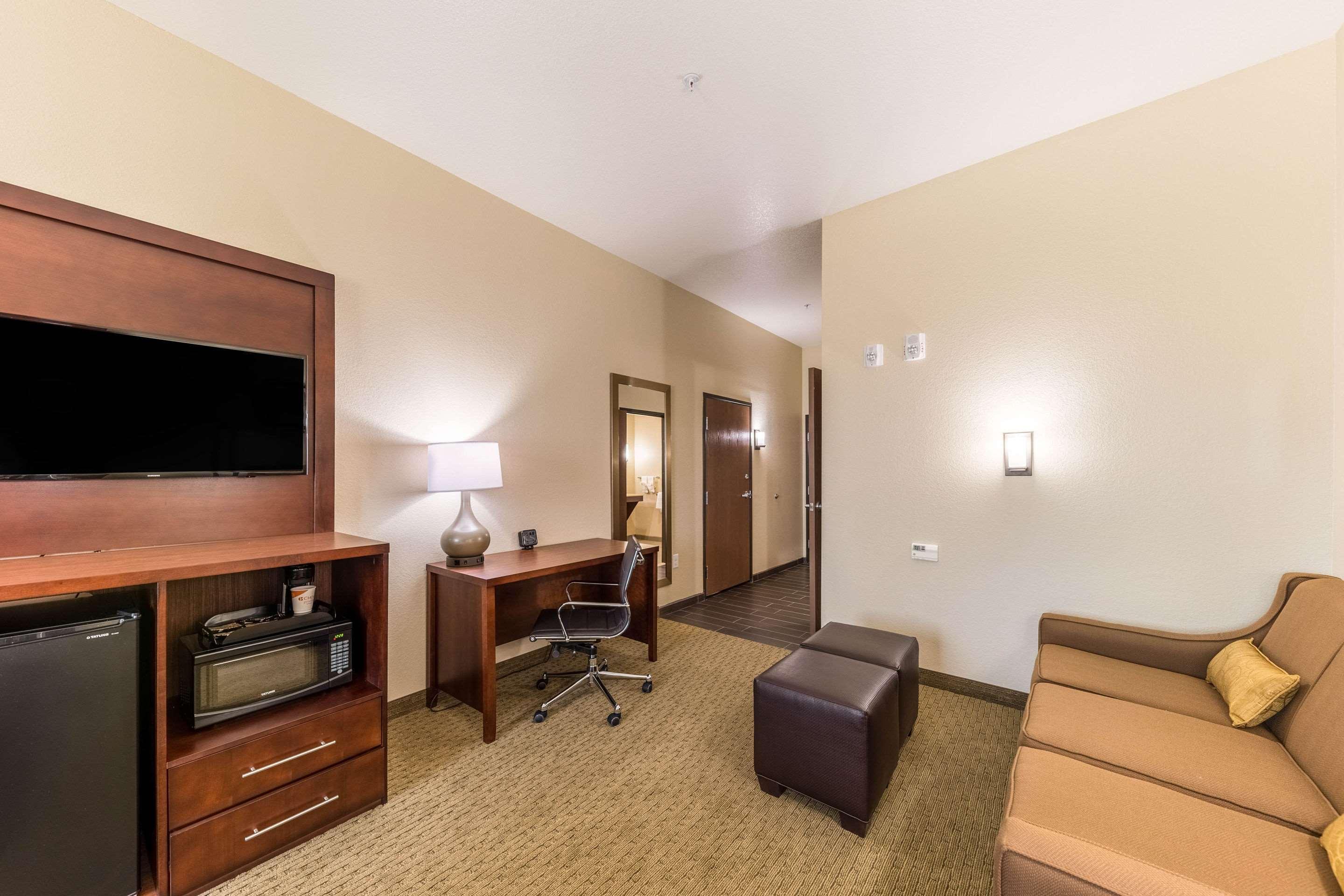 Comfort Suites Grand Prairie - Arlington North Bagian luar foto