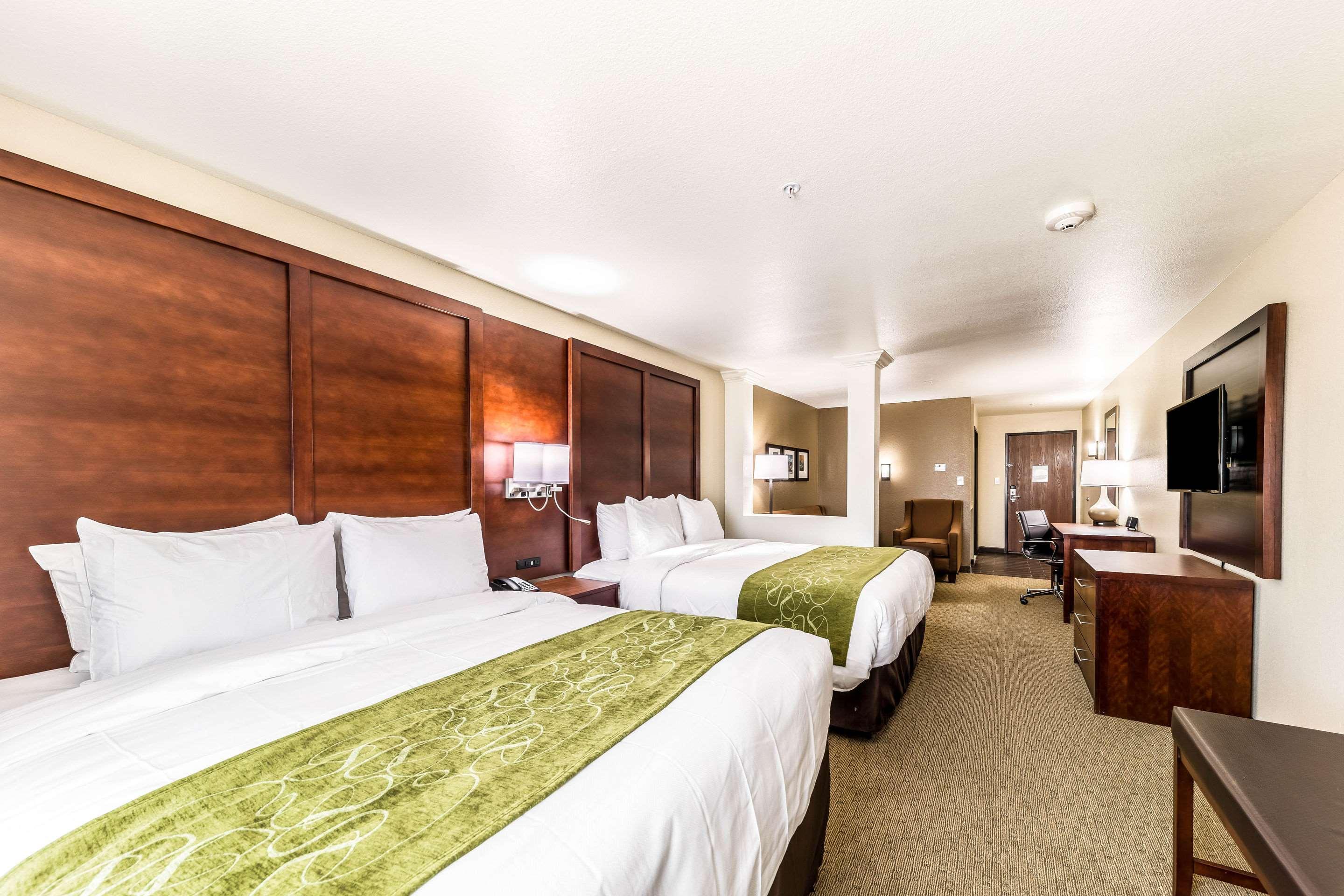 Comfort Suites Grand Prairie - Arlington North Bagian luar foto
