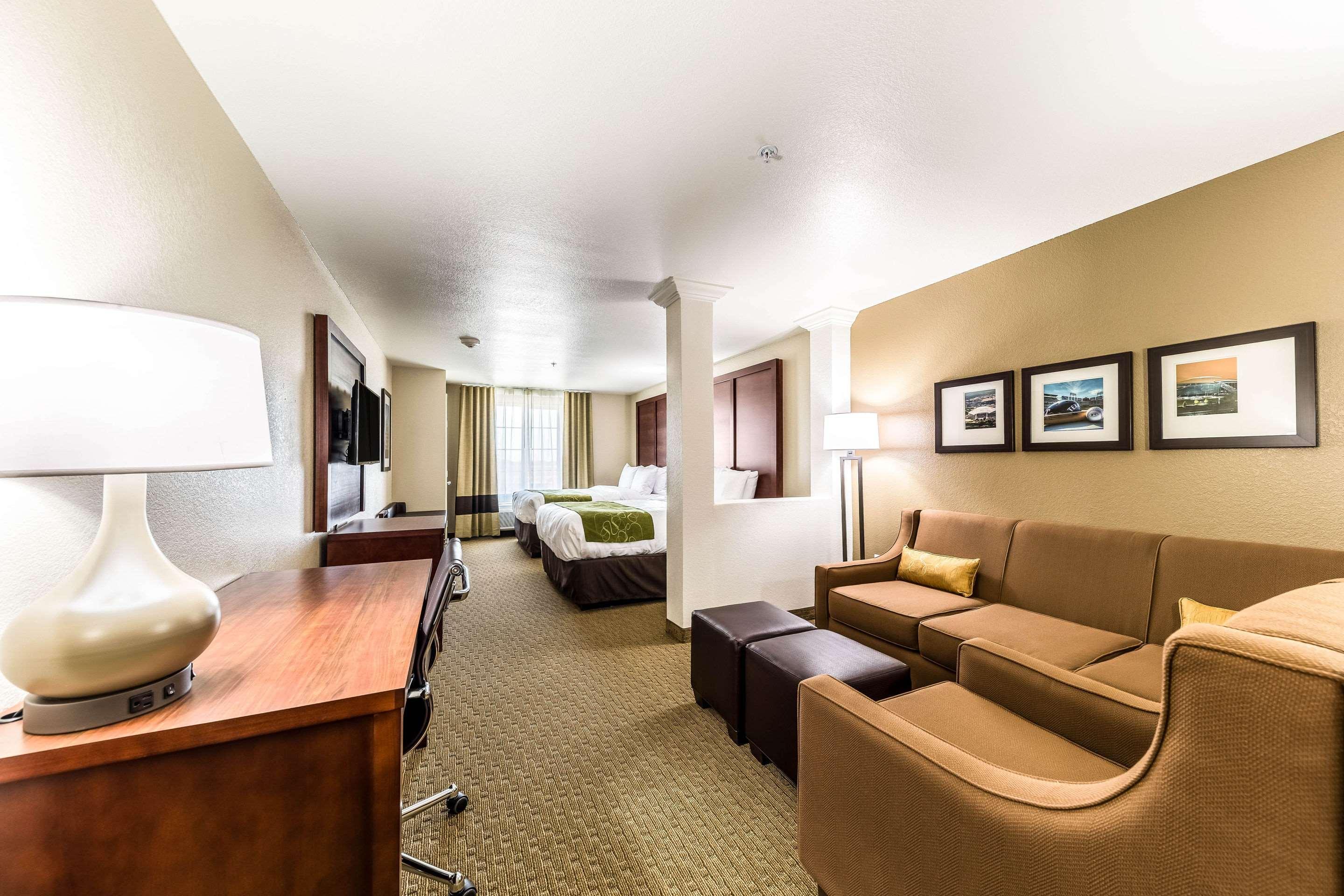 Comfort Suites Grand Prairie - Arlington North Bagian luar foto