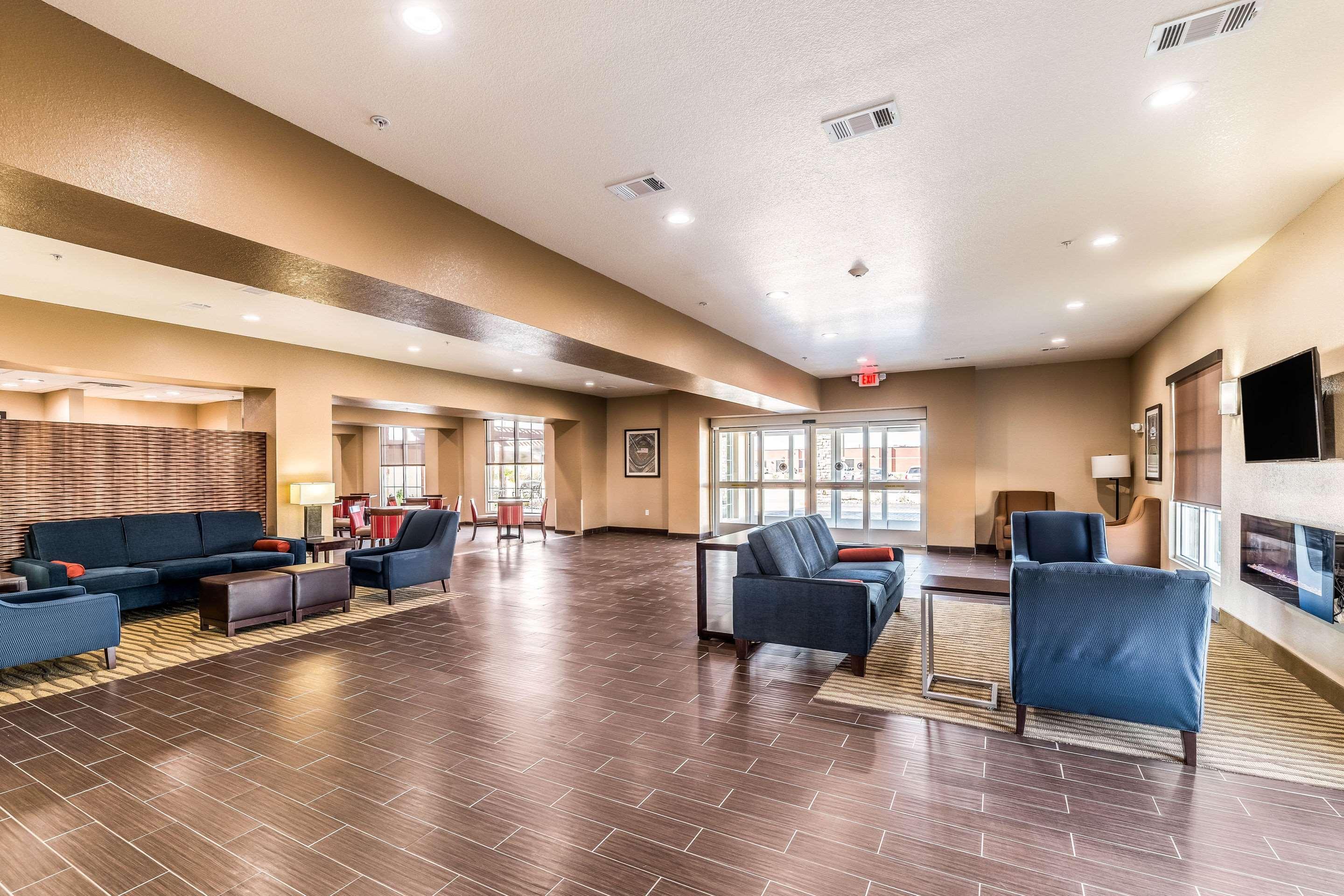 Comfort Suites Grand Prairie - Arlington North Bagian luar foto